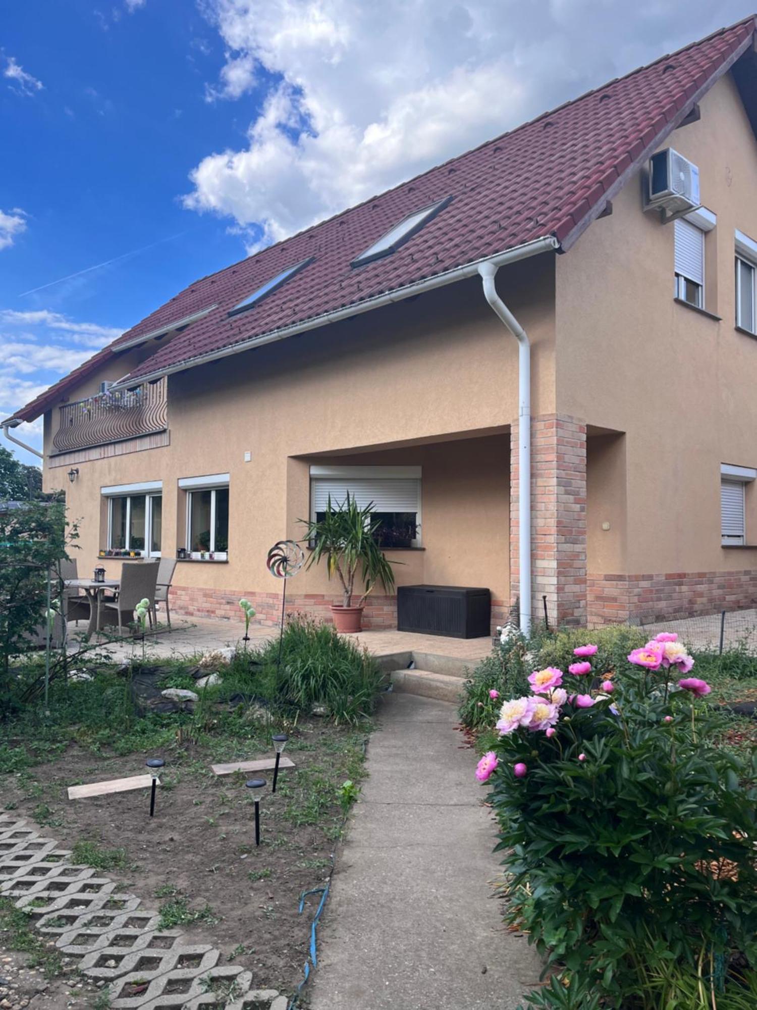 Garden Villa Budapest Exterior foto